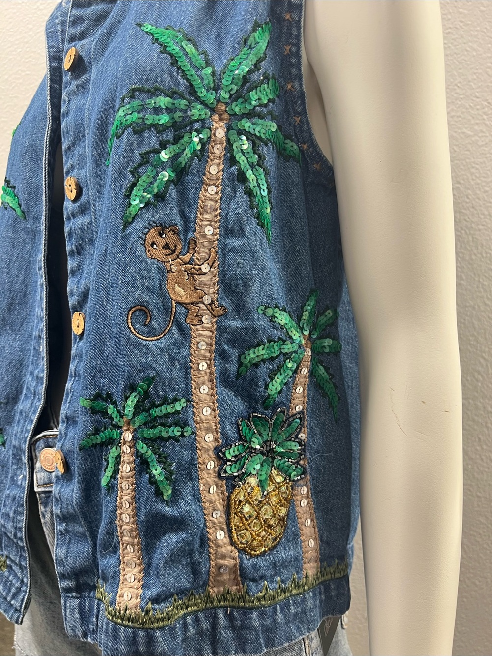 Life Style - Vintage Denim Vest Sequin Embroidered Palm Trees Monkeys - Size M